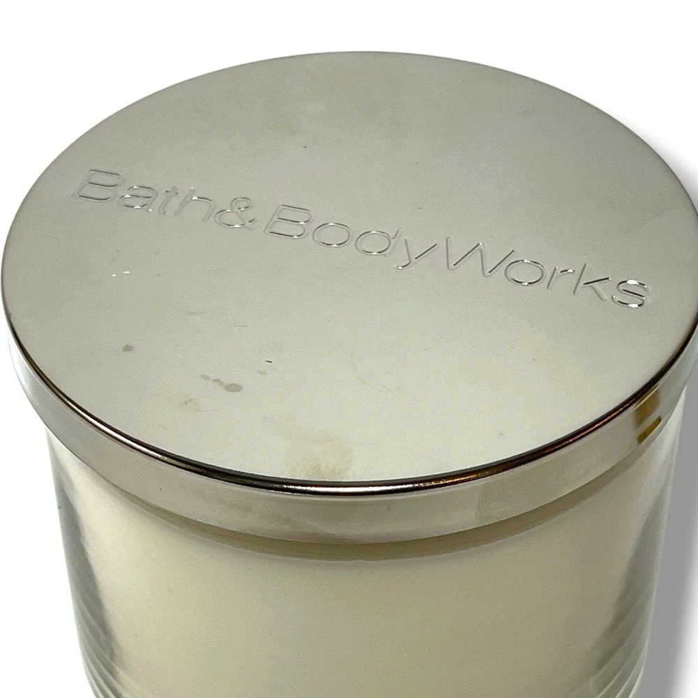 Bath & Body Works White Barn Winter 3 Wick Candle 14.5 oz Christmas Holiday New